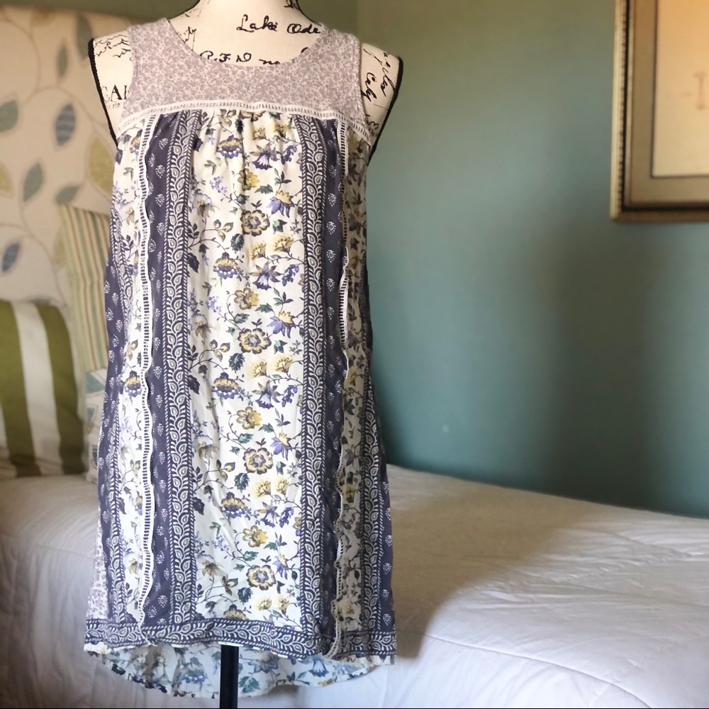 Knox Rose High-Low Floral Tunic